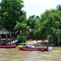 Müllabfuhr im Tigre-Delta