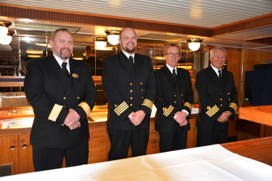 Die Crew der MS Lofoten.
