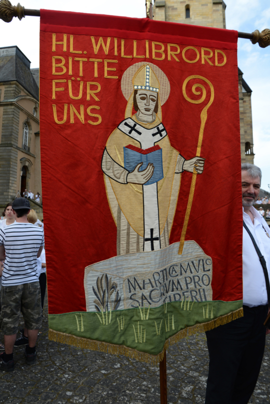 Echternacher Springprozession