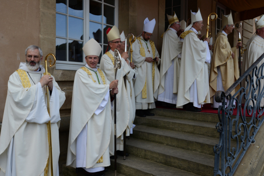 Echternacher Springprozession