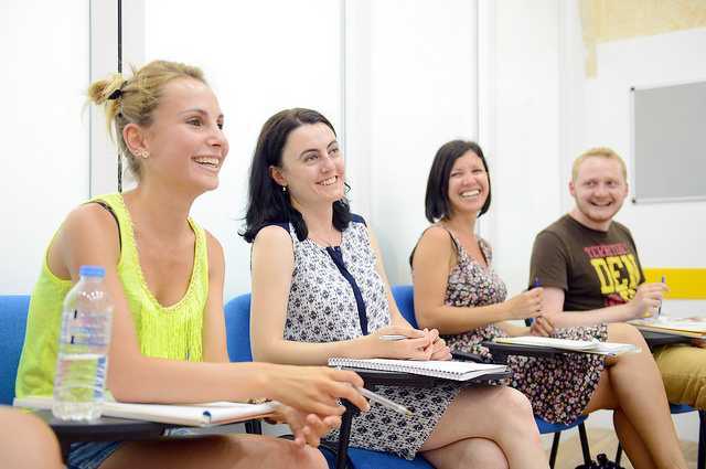 23466986256_19f7df825b_z