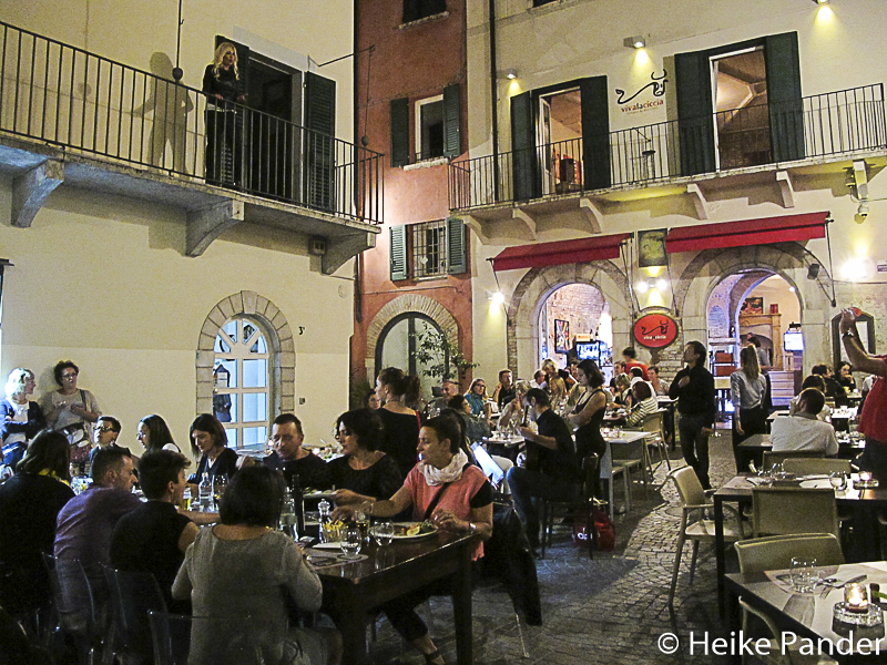 Serenade vom Balkon, Brescia