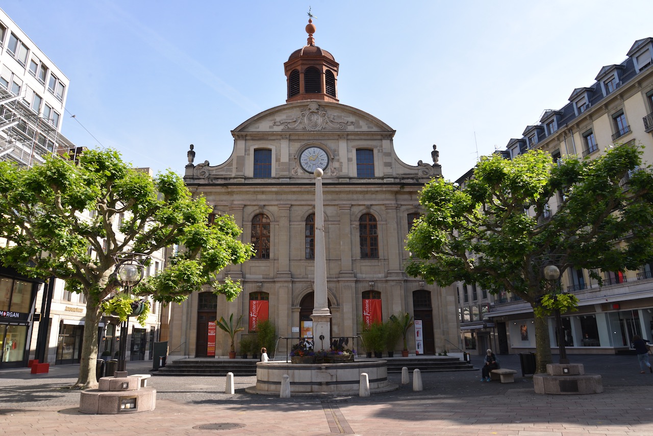 2015-06-02-1433284208-8619494-TempledelaFusterie